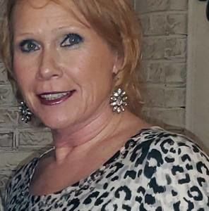 Meet your Posher, Angie